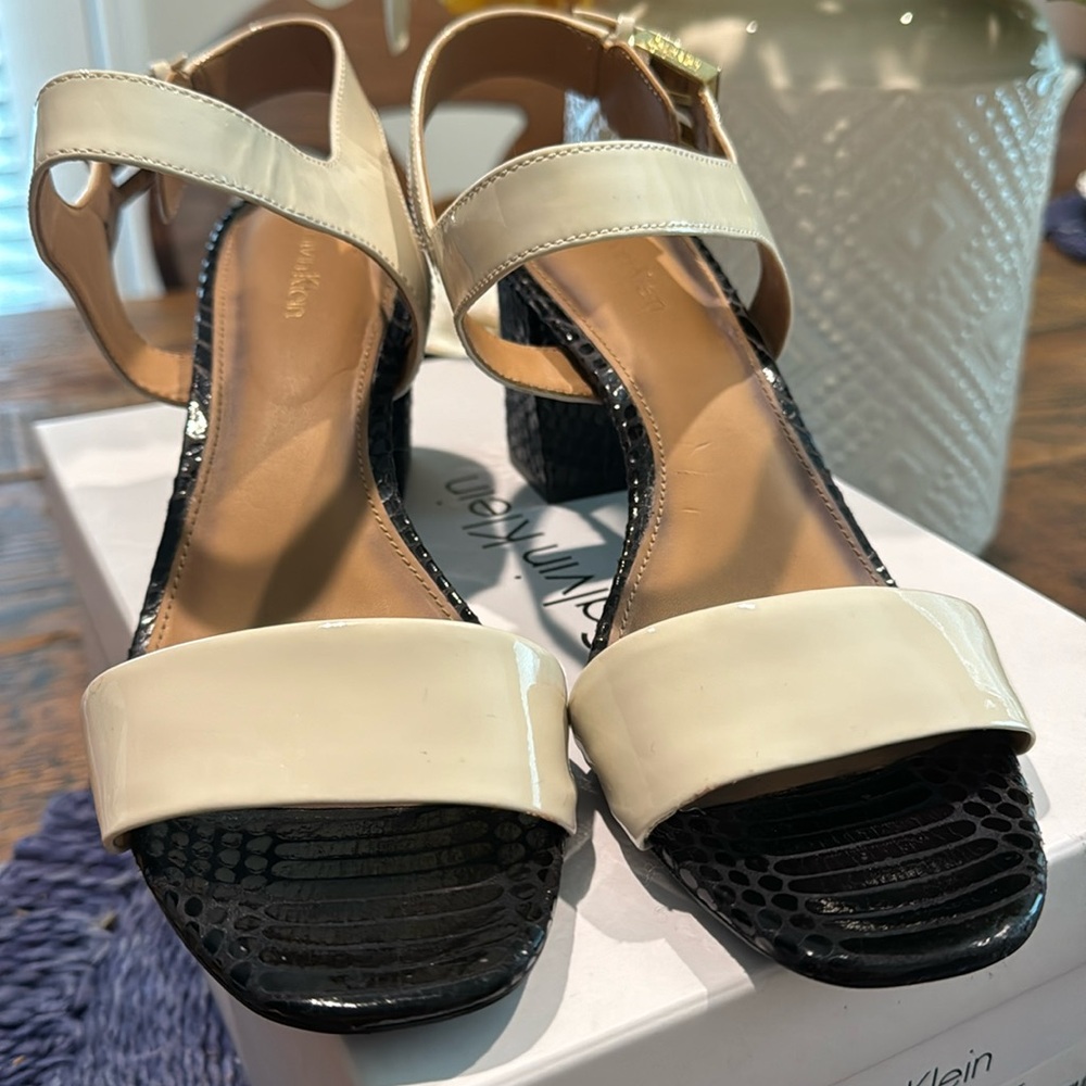 Calvin Klein Cimi patent soft white shoes